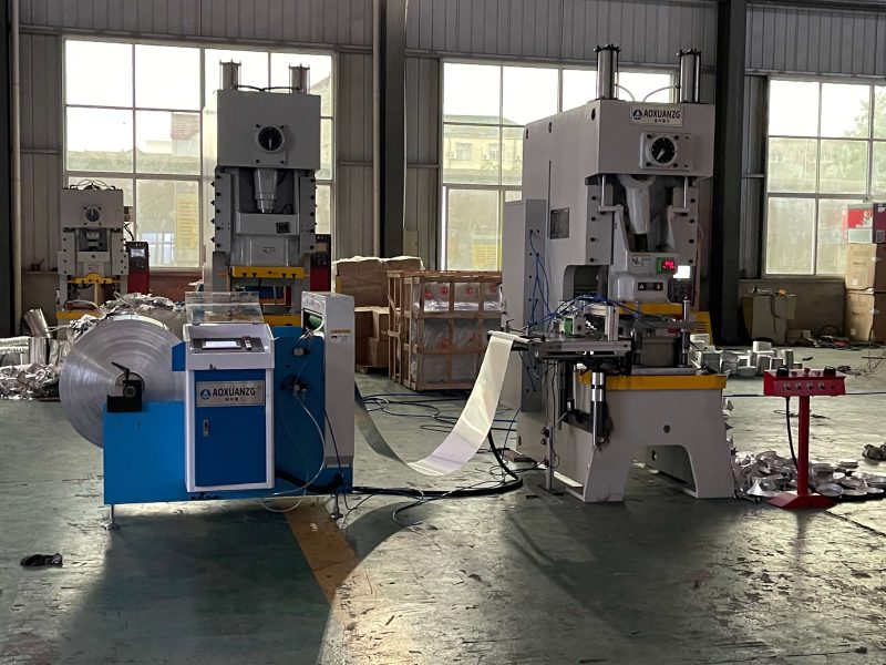 45T Aluminum Foil Lunch Containers Semi Automatic Production Line With Pneumatic Punching Machine - Image 2