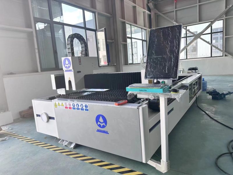 6KW Fiber Laser Cutting Machine for Stainless Steel CNC Metal Laser Cutting Machine 3015 Size - Image 3