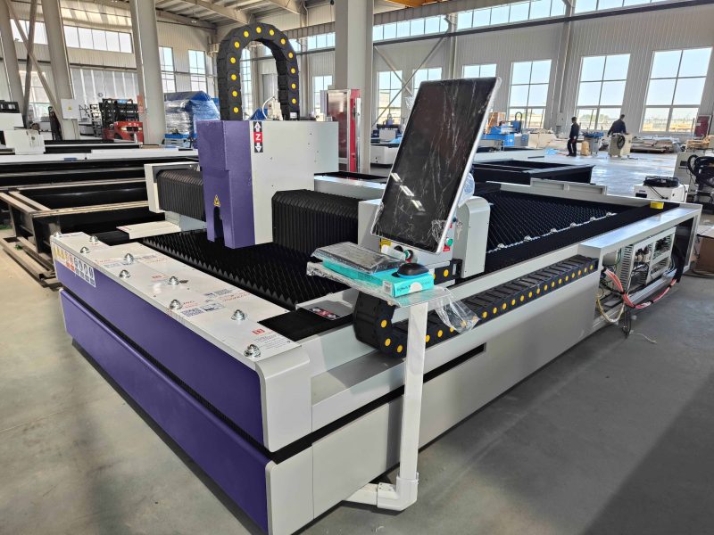 1000W-3000W CNC Fiber Laser Cutting Machine for Cutting 10mm Sheet Metal - Image 3