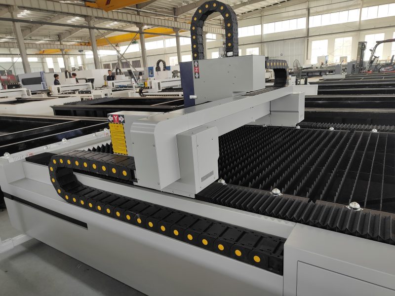 1000W-3000W CNC Fiber Laser Cutting Machine for Cutting 10mm Sheet Metal - Image 5