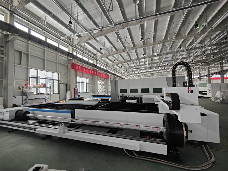 6000W Metal Plate and Tube Fiber Laser Cutting Machine for Stainless Steel - Image 3