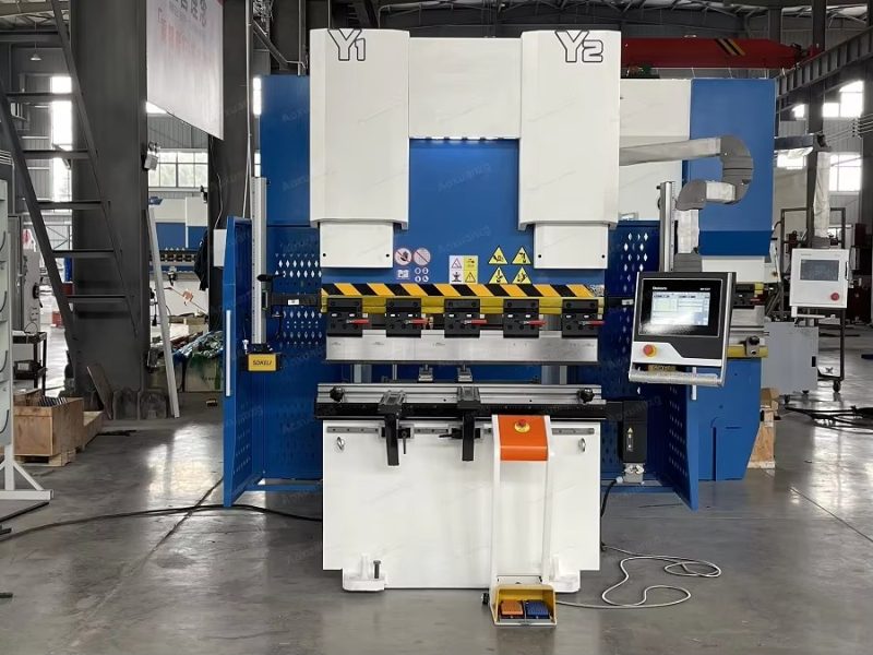 Aoxuan WE67K-40T1200 4+1 Axis DELEM DA53T System  Hydraulic CNC Press Brake Machine Bending Machine - Image 2