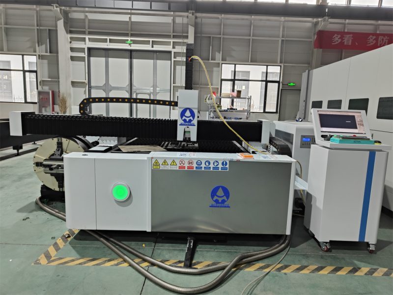 6000W Metal Plate and Tube Fiber Laser Cutting Machine for Stainless Steel - Image 4