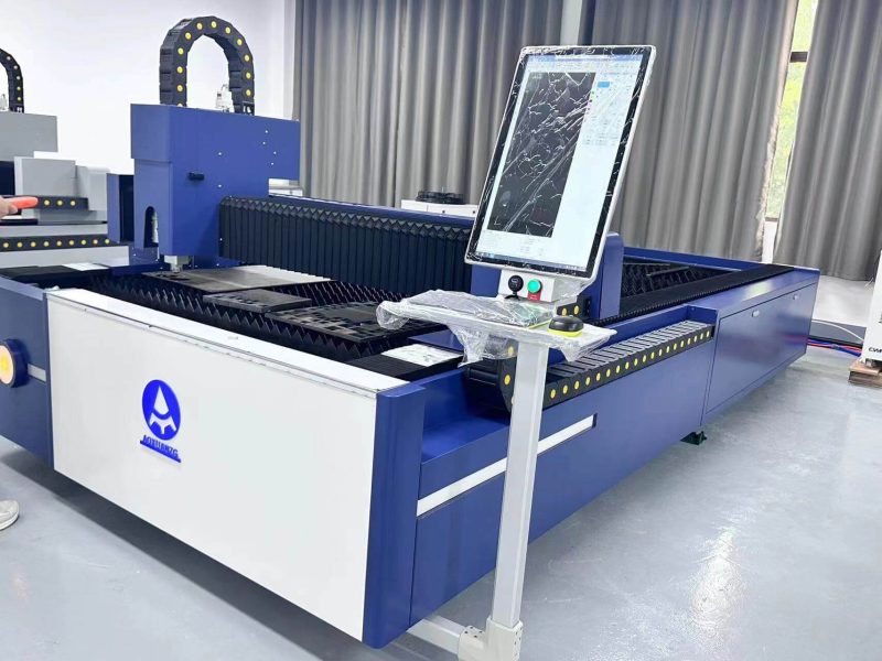 1500x3000mm 3KW Raycus Fiber Laser Cutting Machine - Image 5