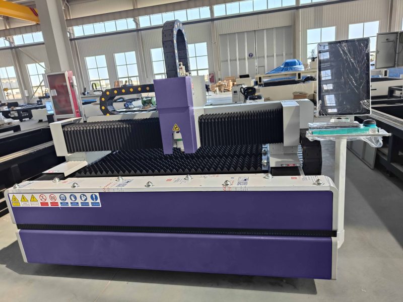 1000W-3000W CNC Fiber Laser Cutting Machine for Cutting 10mm Sheet Metal - Image 2